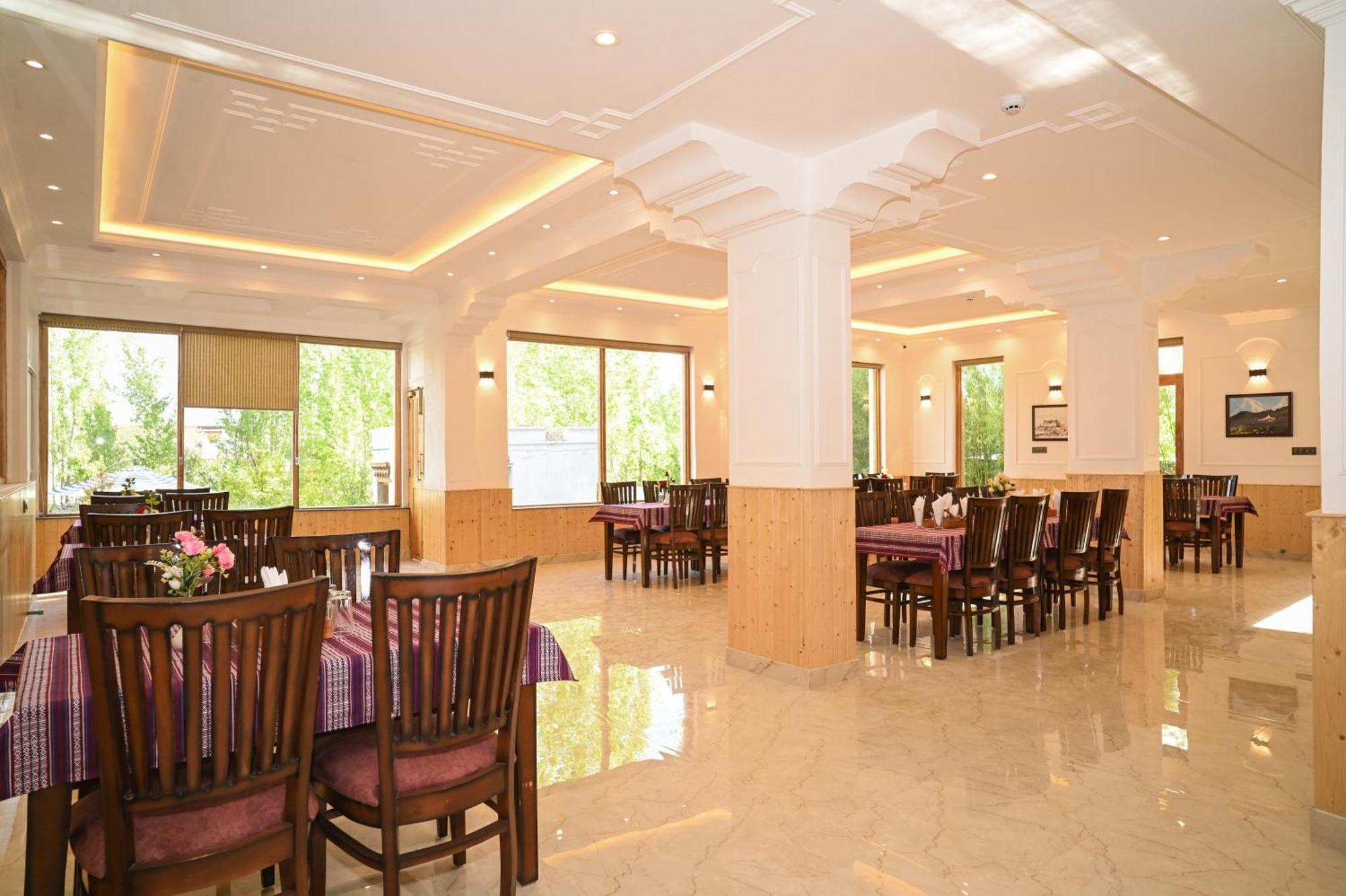 Hotel Ladakh Hills Leh Eksteriør billede